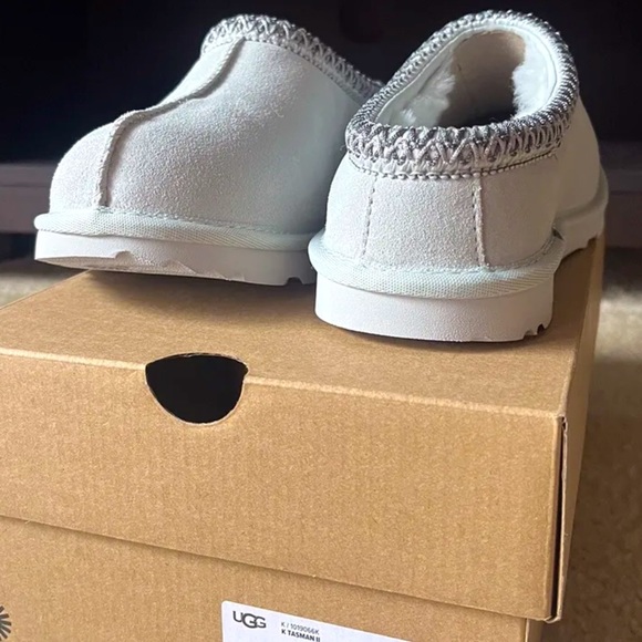 🤍🐭☑️ UGG TASMAN SLIPPERS GOOSE SZ 5Y / 7W 🐭☑️🤍 - Picture 6 of 6